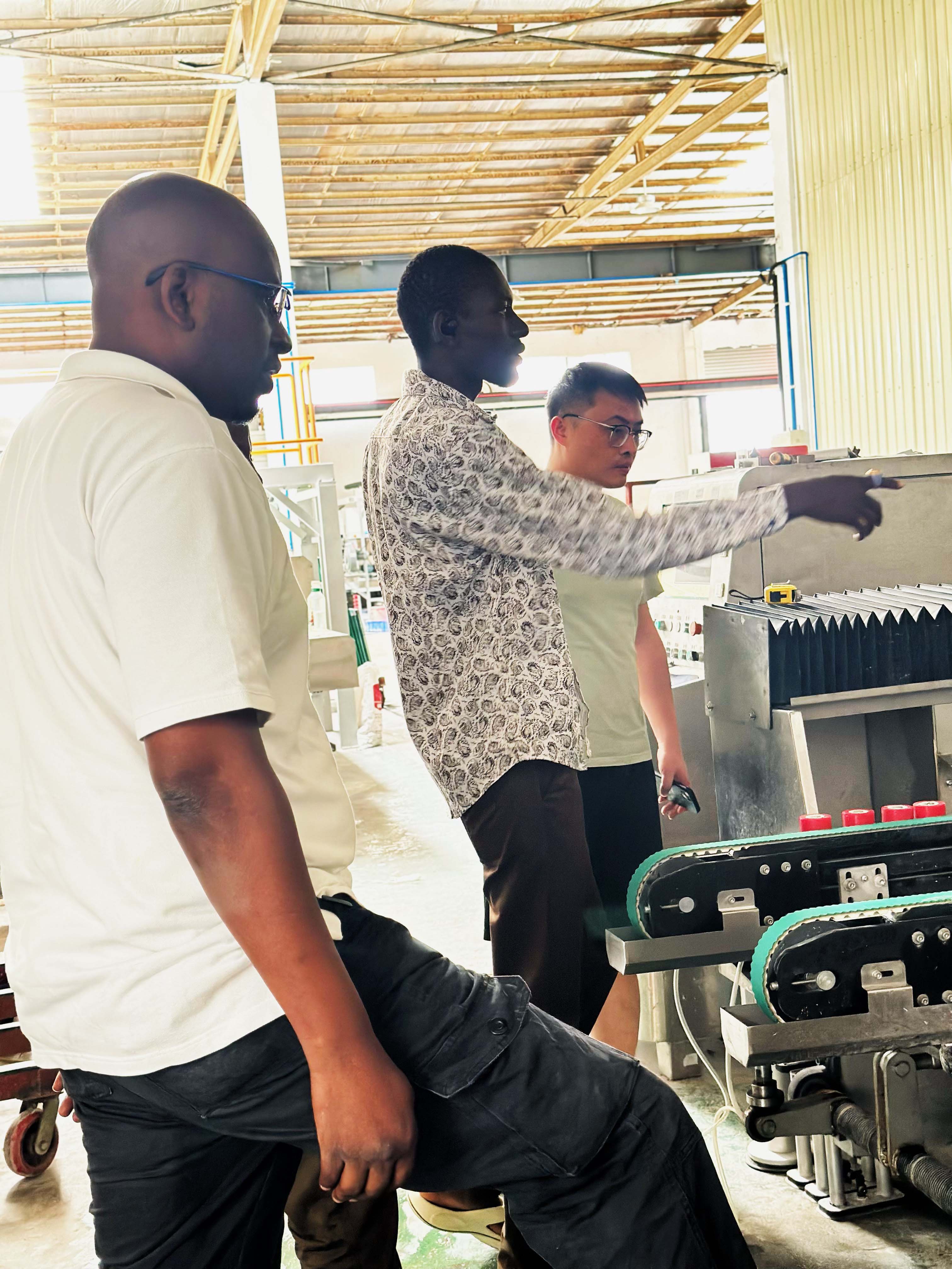 Malian Clients Conduct On-Site Visit, Focusing on High-End Coated and Ultra Clear Glass (2) Malian Clients Conduct On-Site Visit, Focusing on High-End Coated and Ultra Clear Glass (2)