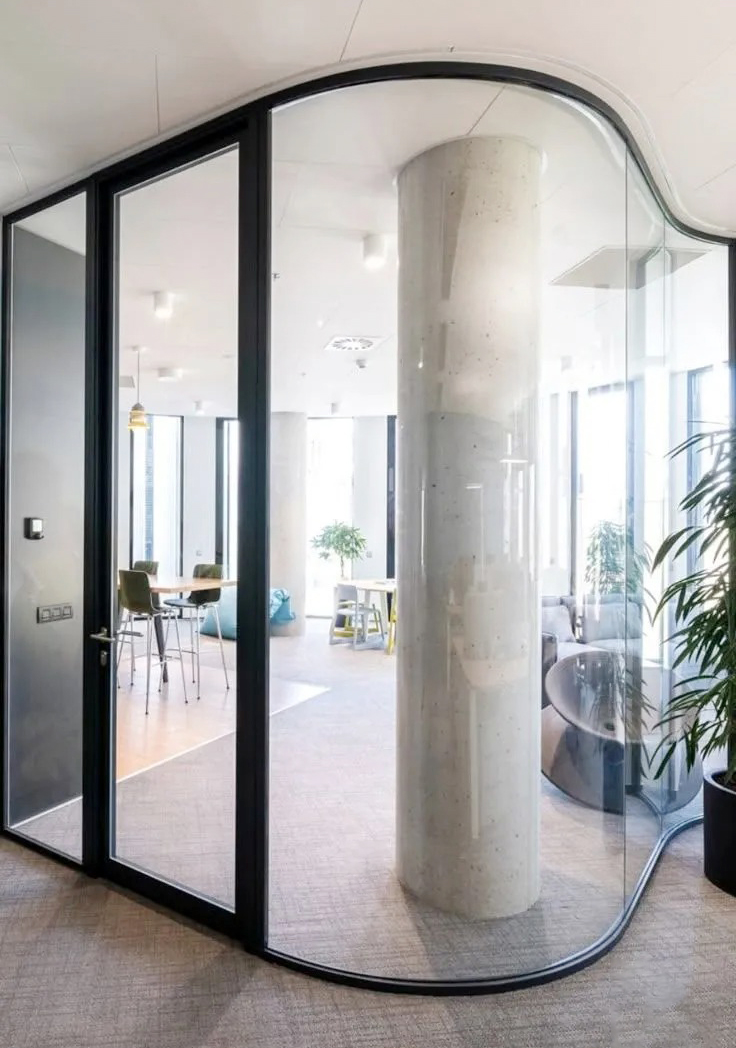 curved glass (3).jpg