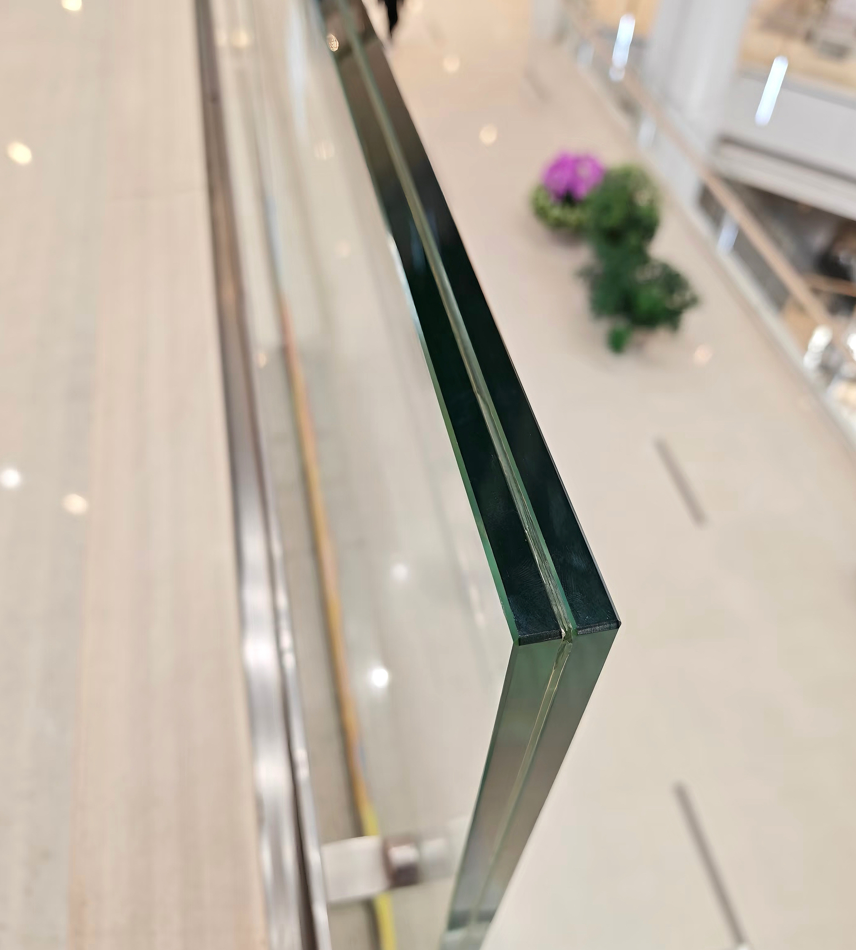 Laminated Glass (1).jpg