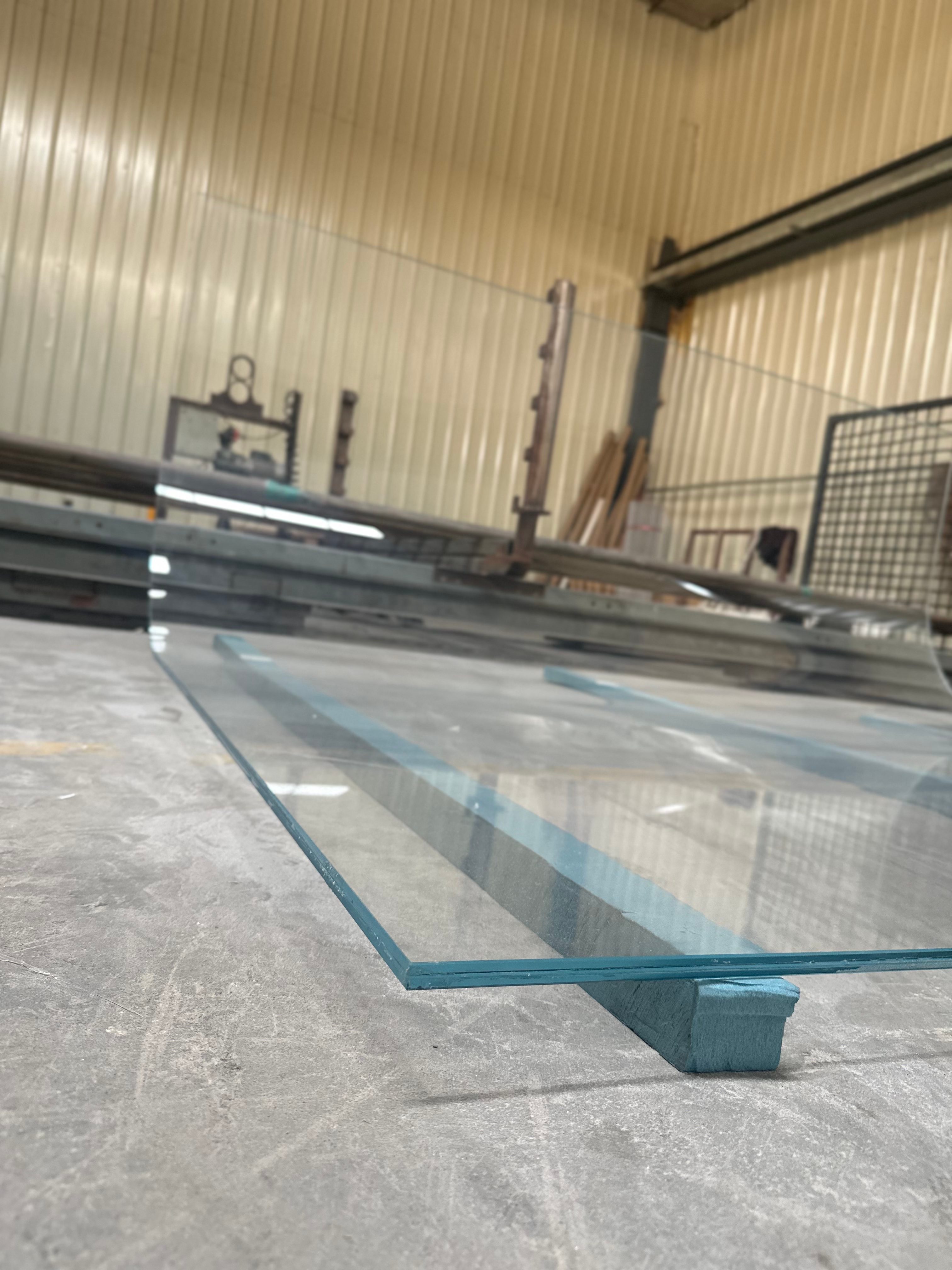 Curved glass.jpg