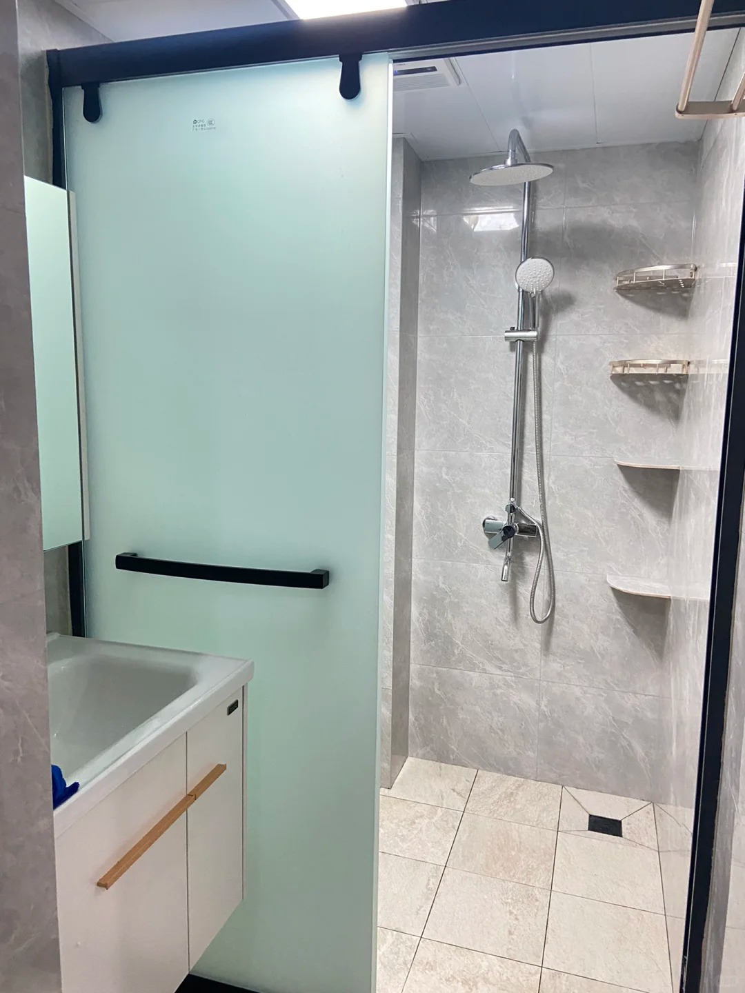 Green Reflective Glass