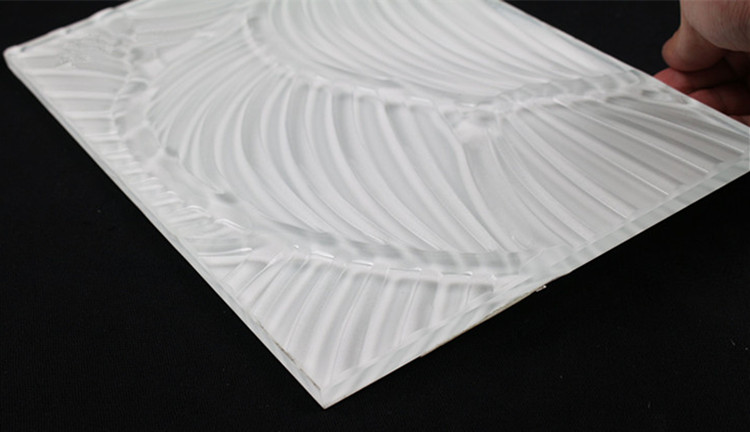 5mm Clear/Ultra Clear Crooked Patterns Hot Melt Glass