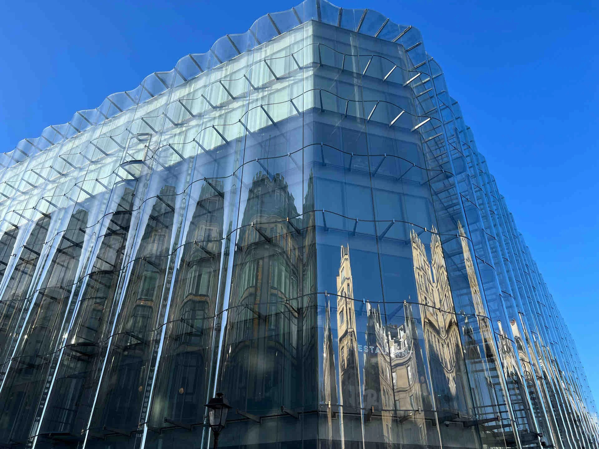 curved glass (19).jpg