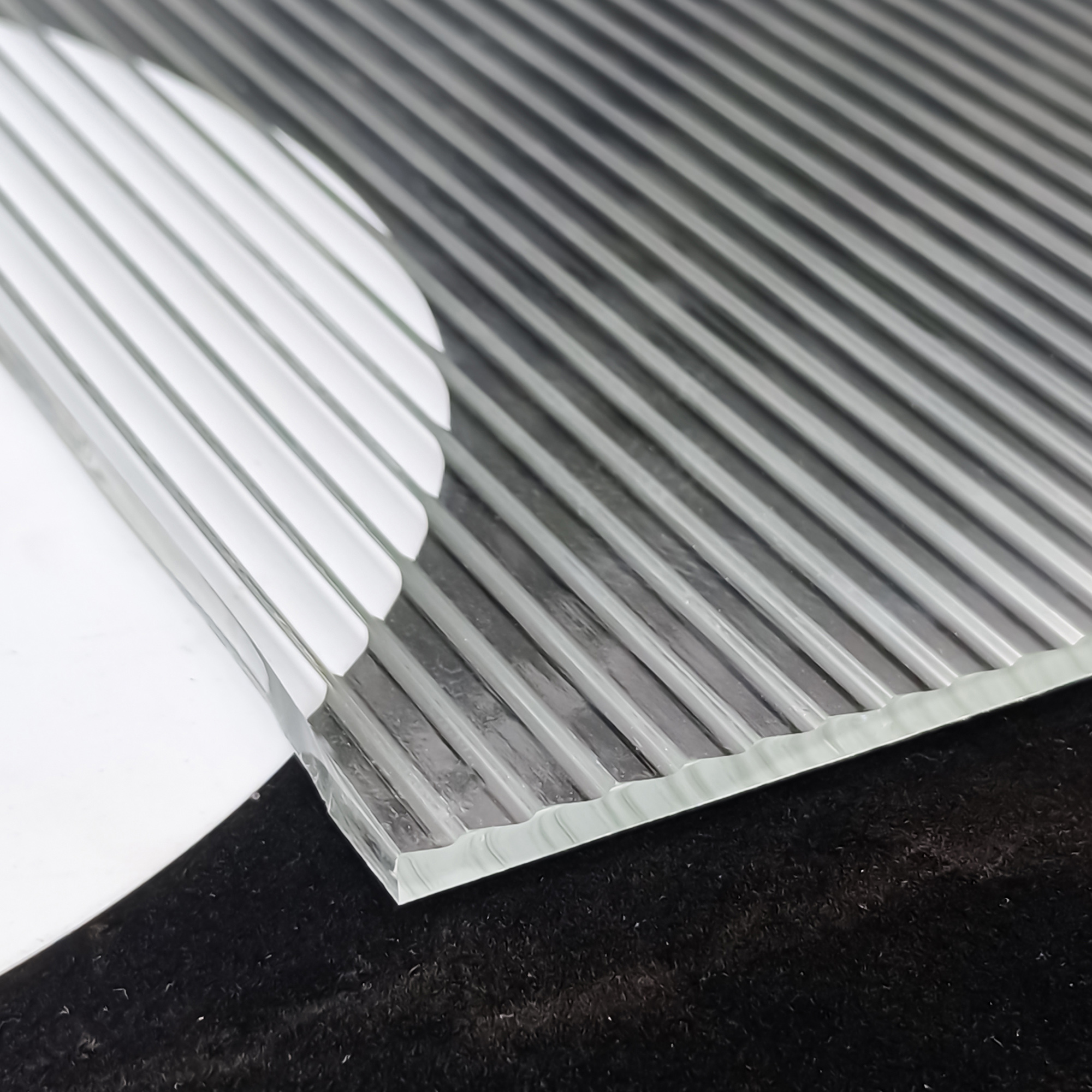 Textured Pattern Glass