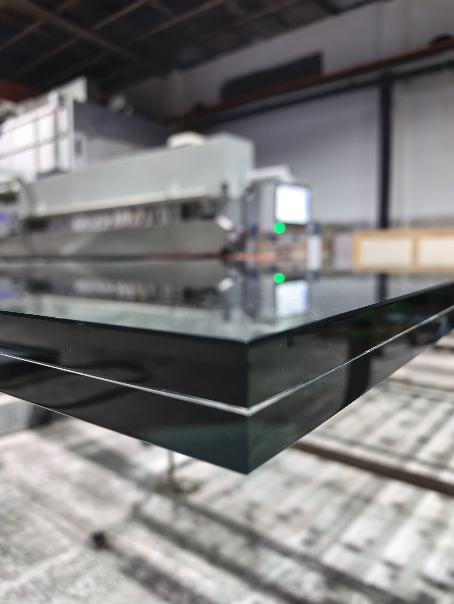 Laminated Glass.jpg